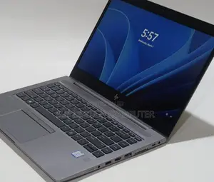 New Laptop HP ZBook Studio 8GB Intel Core I5 SSD 256GB