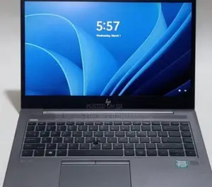 New Laptop HP ZBook Studio 8GB Intel Core I5 SSD 256GB