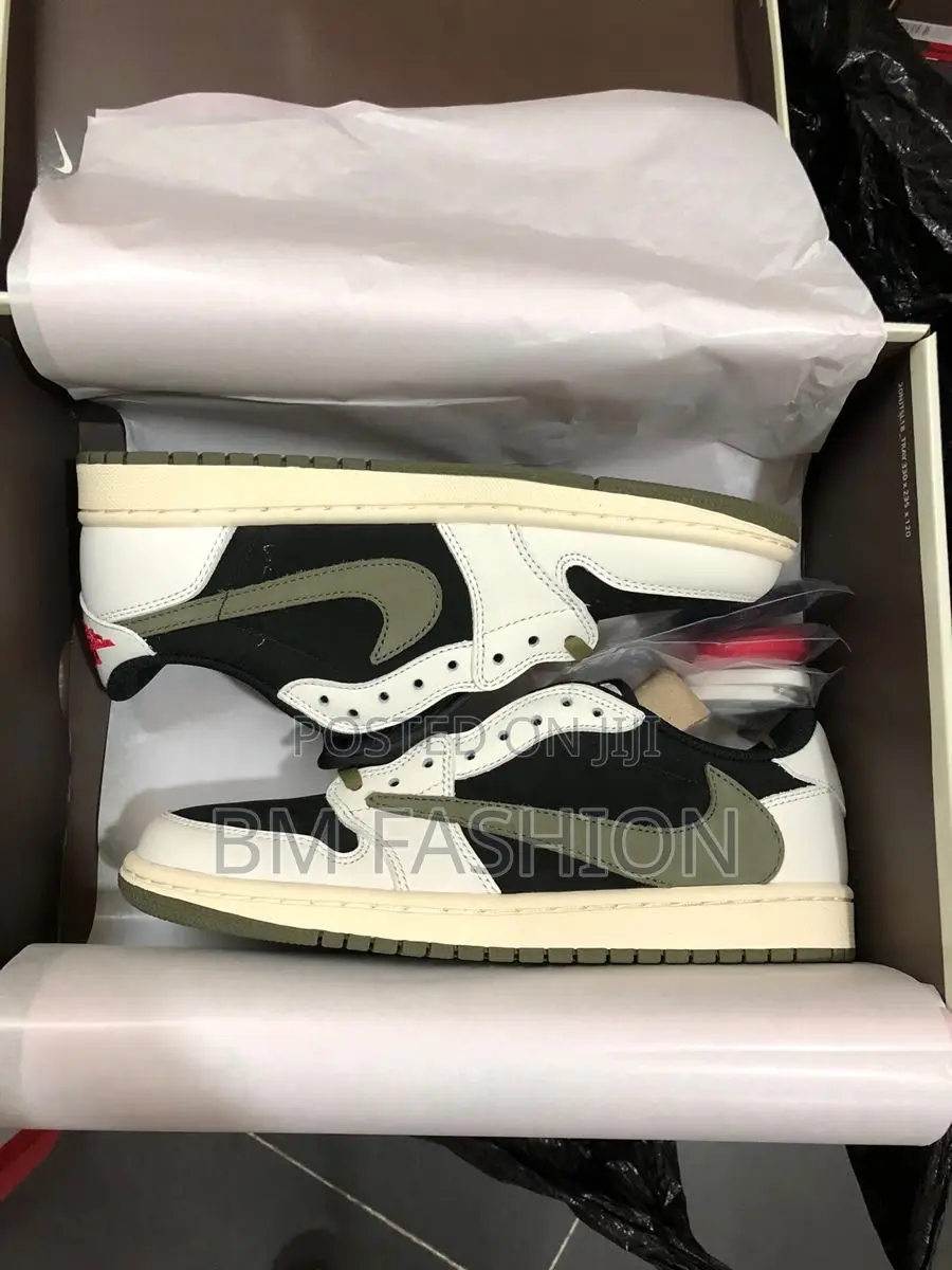 Air Jordan 1 Low Travis Scott Dunk