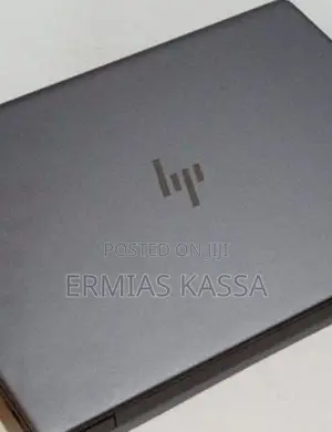 New Laptop HP ZBook Studio G5 8GB Intel Core I5 SSD 256GB