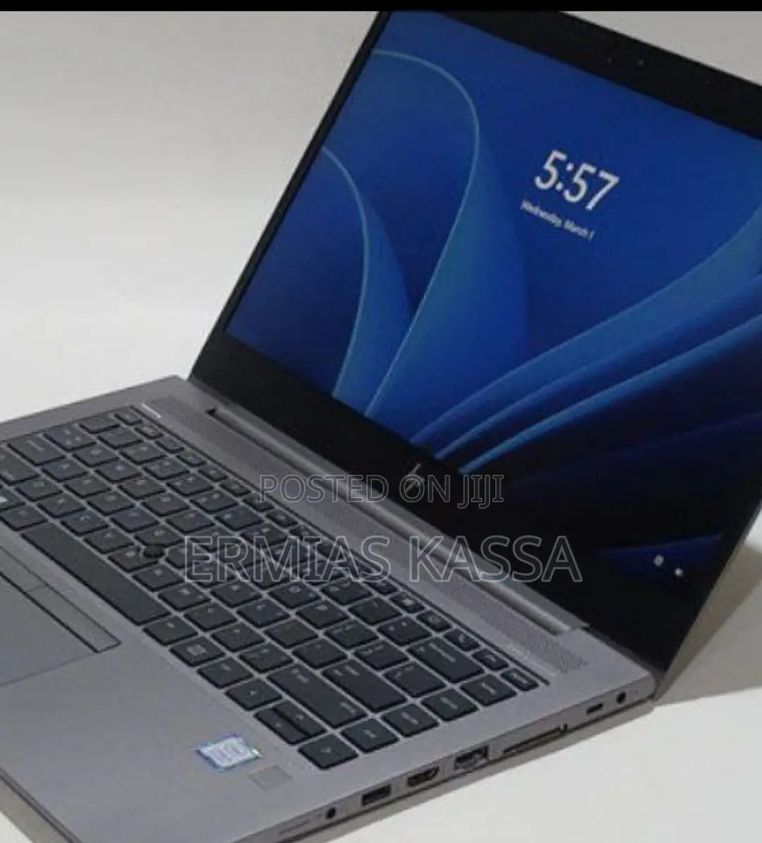 New Laptop HP ZBook Studio G5 8GB Intel Core I5 SSD 256GB