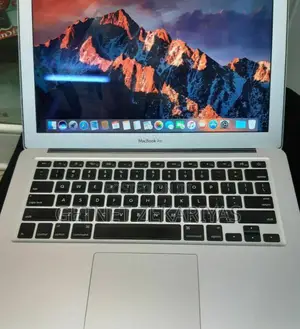 New Laptop Apple MacBook Air 2013 4GB Intel Core I5 SSD 256GB
