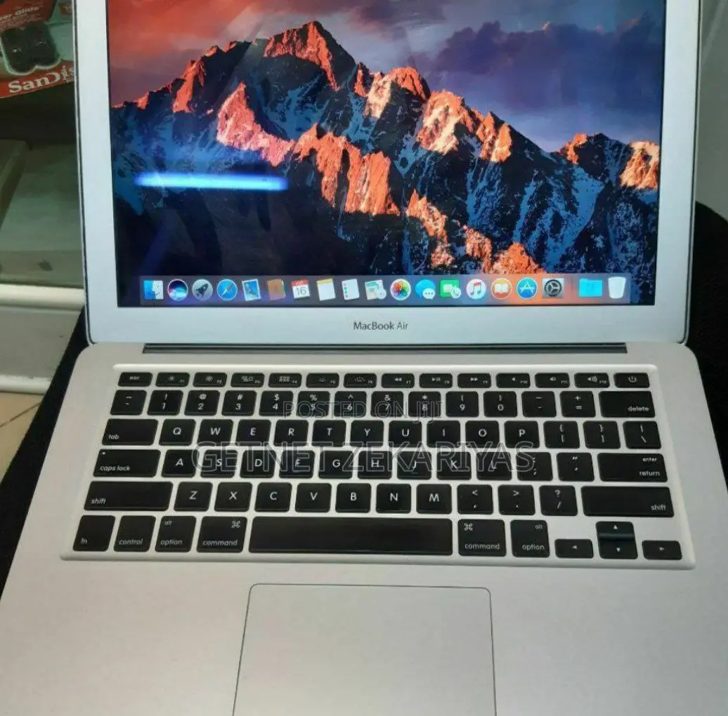 New Laptop Apple MacBook Air 2013 4GB Intel Core I5 SSD 256GB