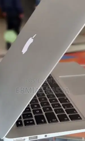 Photo - New Laptop Apple MacBook Air 2013 4GB Intel Core I7 SSD 256GB