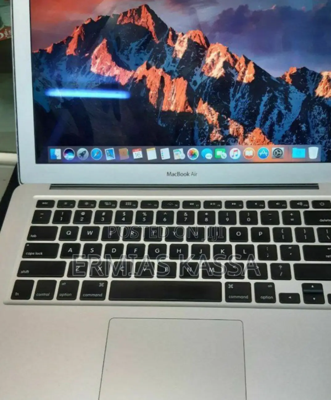 New Laptop Apple MacBook Air 2013 4GB Intel Core I7 SSD 256GB
