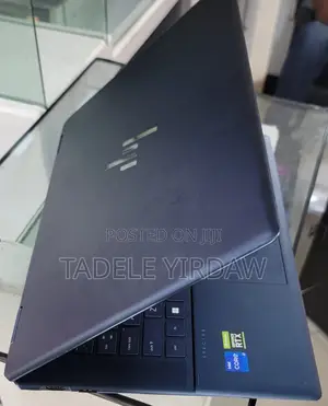 New Laptop HP Spectre 16GB Intel Core I7 SSD 512GB