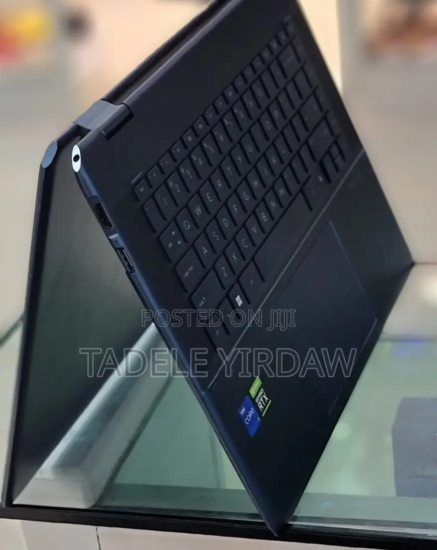 New Laptop HP Spectre 16GB Intel Core I7 SSD 512GB