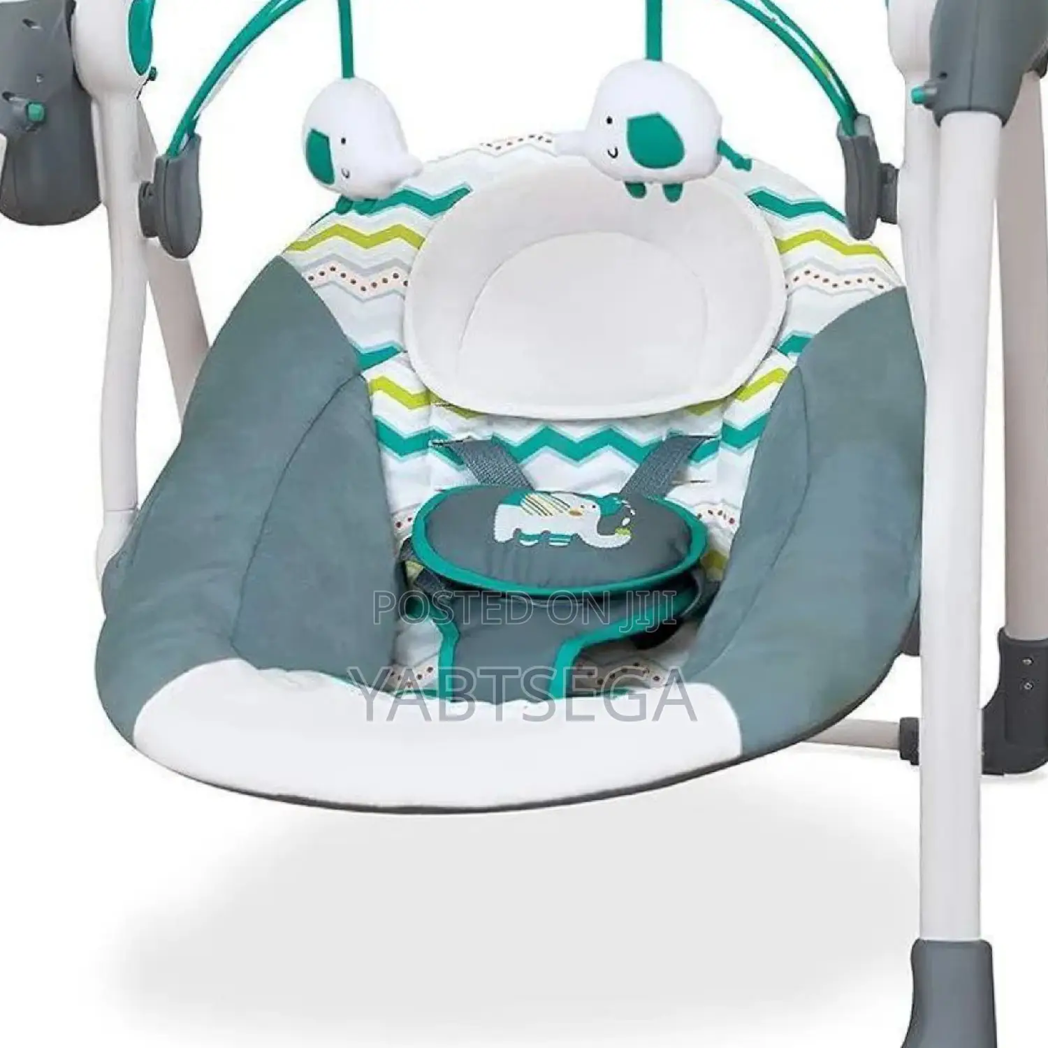 Mastela Deluxe Portable Swing With Music