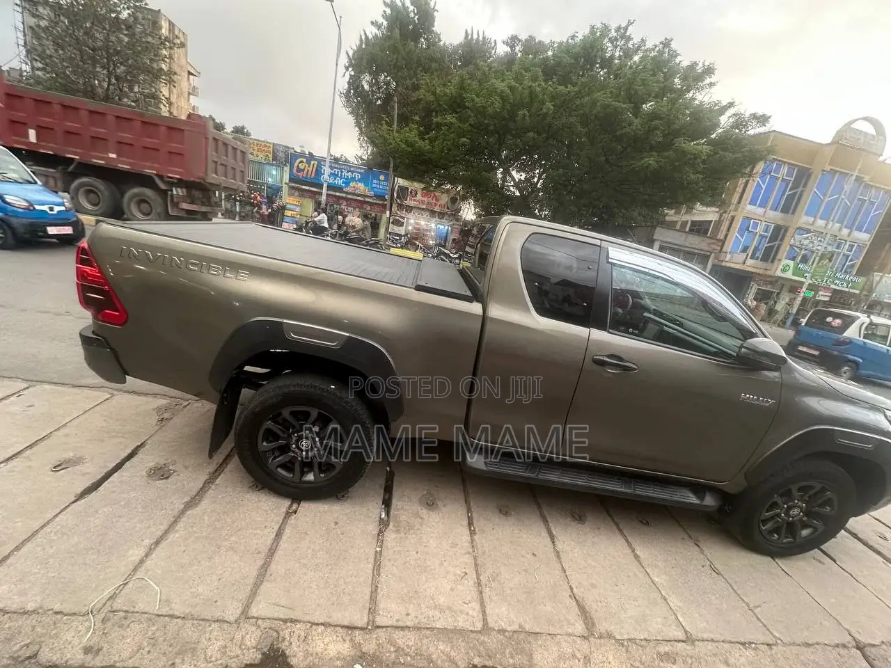 New Toyota Hilux 2021 Gray