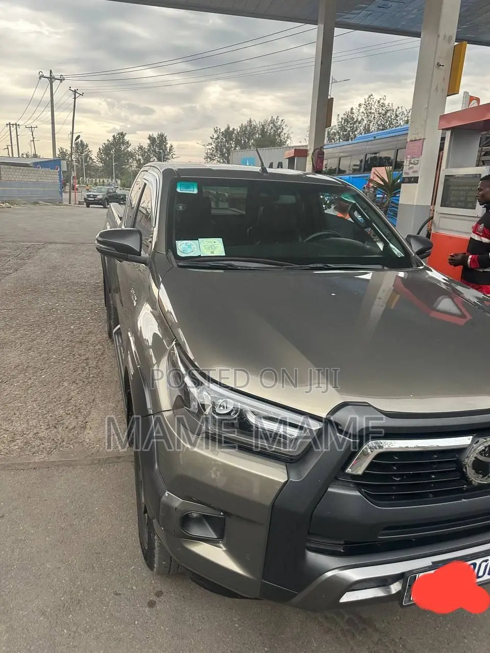 New Toyota Hilux 2021 Gray
