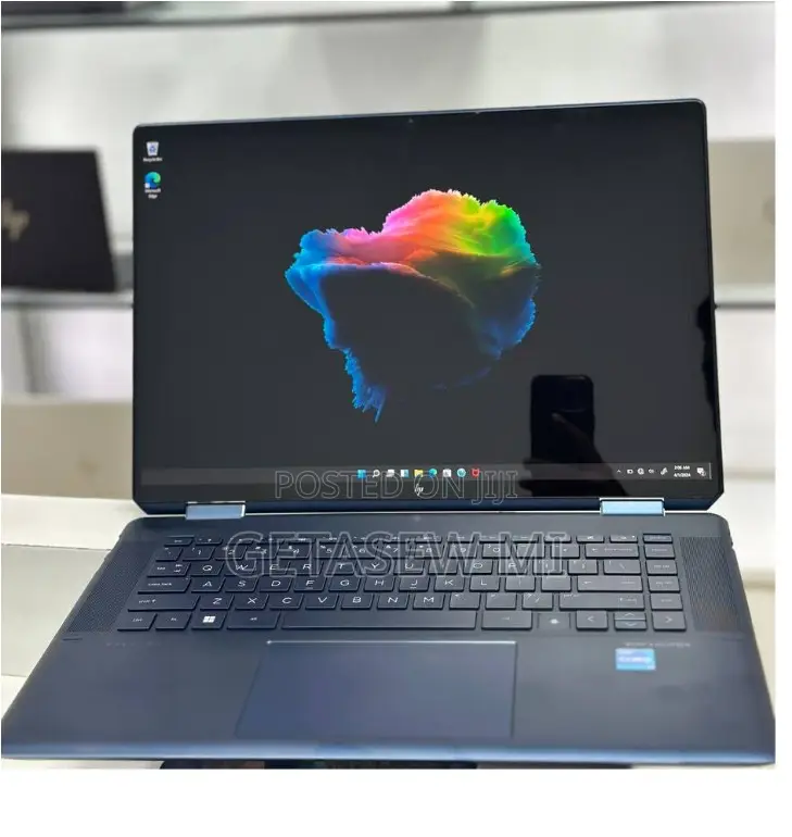 New Laptop HP Spectre X360 16GB Intel Core I7 SSD 512GB