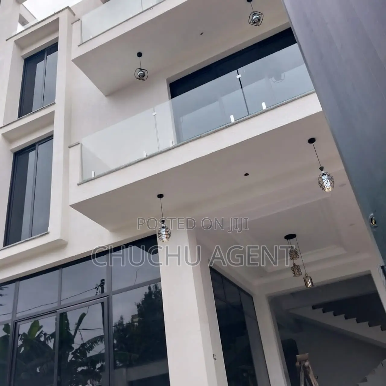 6bdrm Townhouse/Terrace in Bole for sale