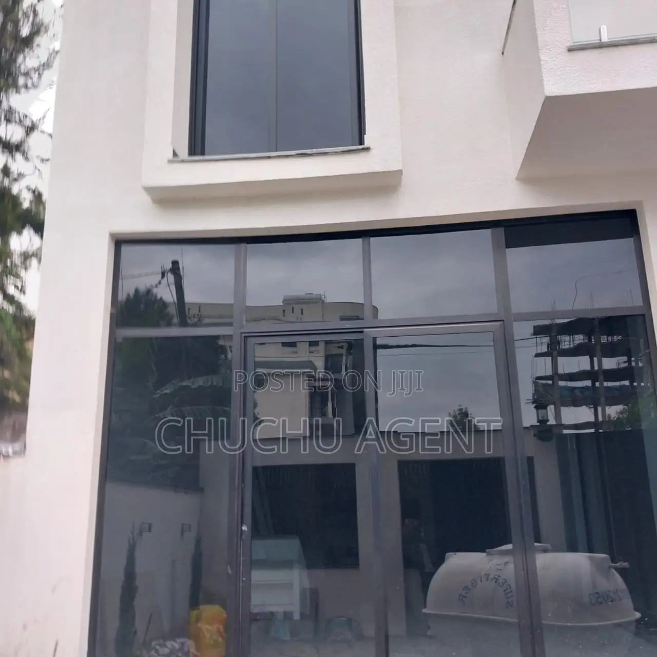 6bdrm Townhouse/Terrace in Bole for sale