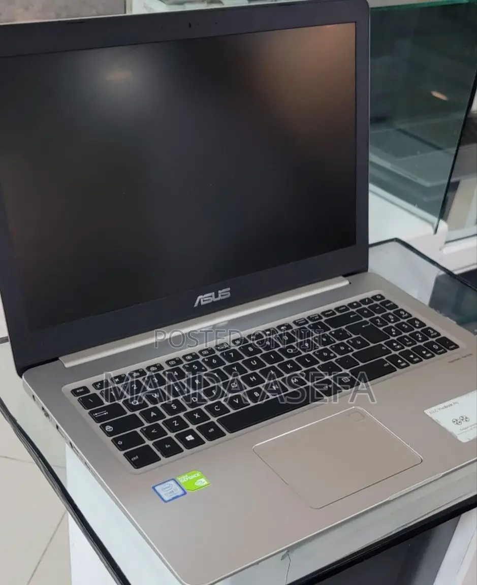 New Laptop Asus VivoBook 15 X505BA 8GB Intel Core I7 HDD 1T