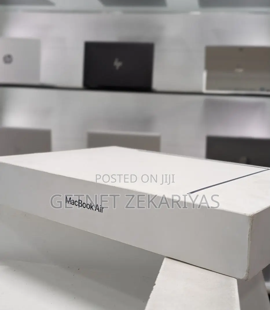 New Laptop Apple MacBook Air 8GB Apple M2 SSD 256GB