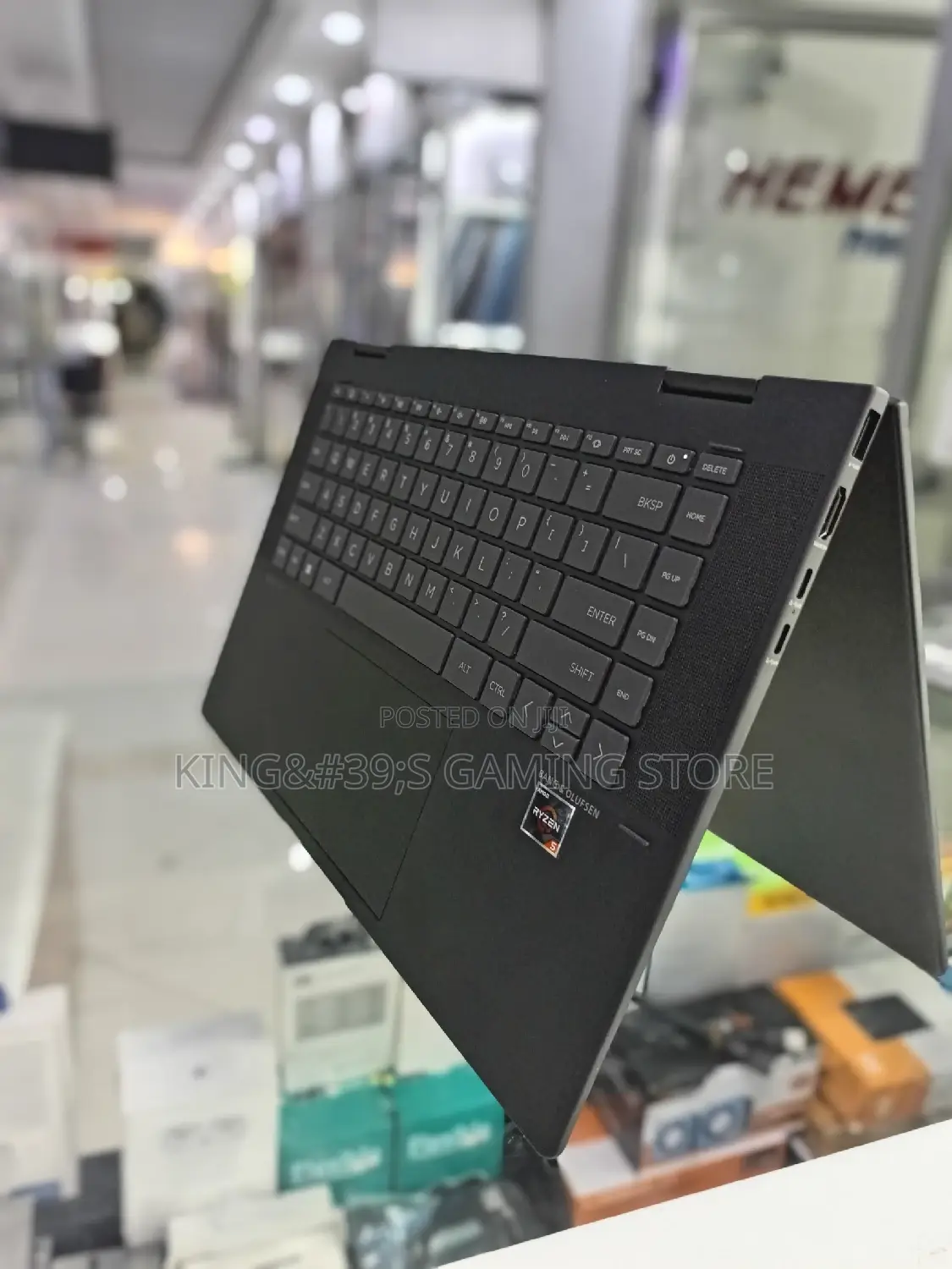New Laptop HP Envy X360 8GB AMD Ryzen 5 SSD 512GB