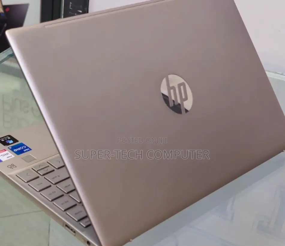 New Laptop HP Pavilion 10 16GB Intel Core I5 SSD 512GB