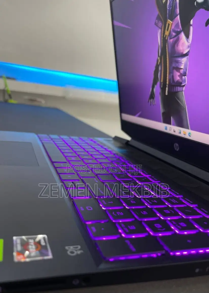 New Laptop HP Pavilion 15 16GB AMD Ryzen 5 SSD 512GB