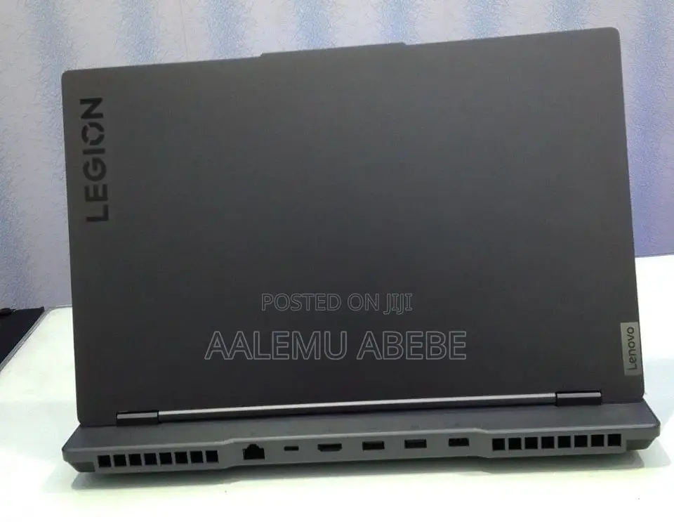 New Laptop Lenovo Legion 5 16GB AMD Ryzen 7 SSD 1T