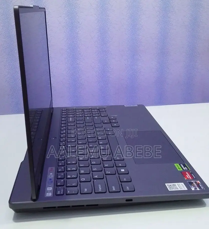 New Laptop Lenovo Legion 5 16GB AMD Ryzen 7 SSD 1T