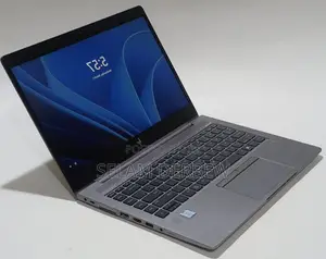 New Laptop HP ZBook Studio G5 8GB Intel Core I5 SSD 256GB