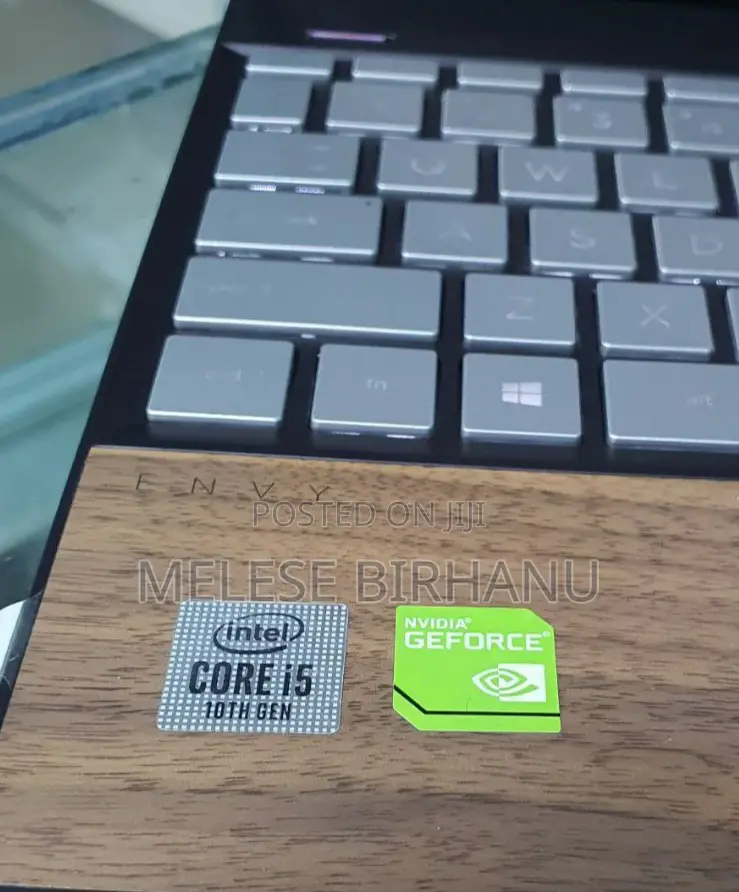 New Laptop HP Envy 15 8GB Intel Core I5 SSD 512GB