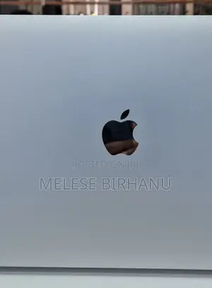 New Laptop Apple MacBook Pro 2019 8GB Intel Core I5 SSD 256GB