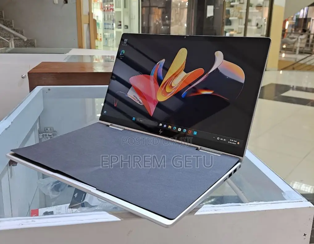 New Laptop HP Envy X360 16GB Intel Core I7 SSD 1T