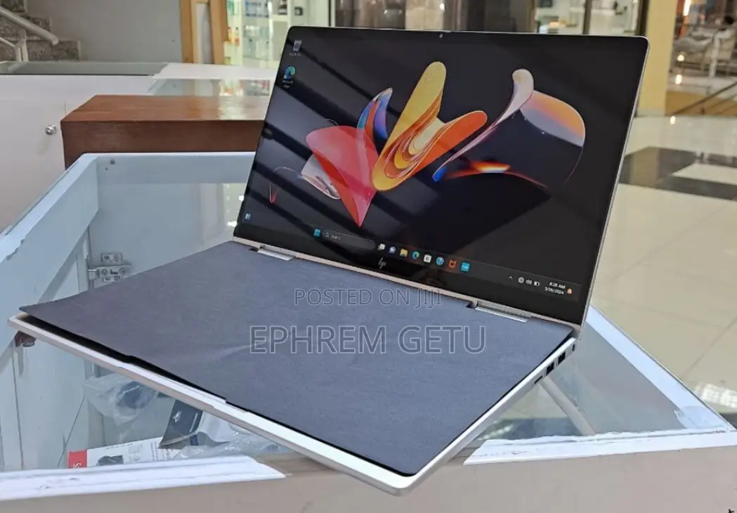 New Laptop HP Envy X360 16GB Intel Core I7 SSD 1T