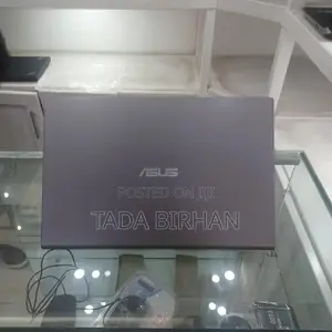 New Laptop Asus 1015E 8GB Intel Core I3 SSD 256GB