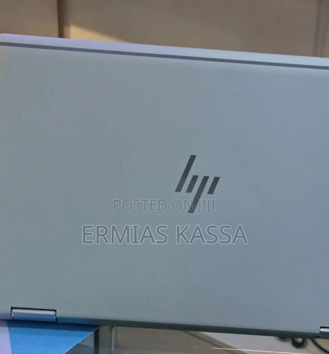 New Laptop HP Spectre 16GB Intel Core I5 SSD 512GB