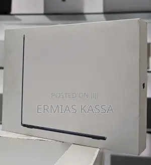 Photo - New Laptop Apple MacBook Air 2022 M2 8GB Apple M2 SSD 256GB