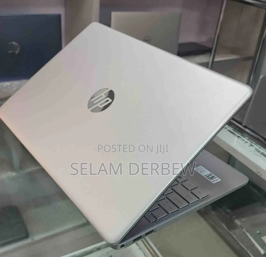 New Laptop HP Stream Notebook 16GB Intel Core I7 SSD 512GB