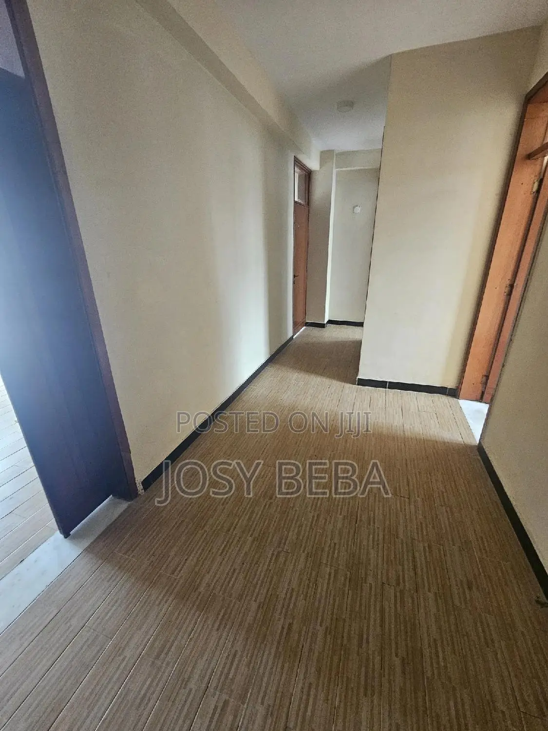5bdrm Apartment in Bole for rent