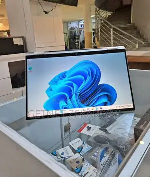 New Laptop HP Spectre 16GB Intel Core I7 SSD 512GB