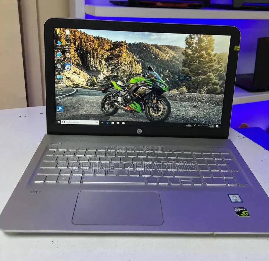 New Laptop HP Envy 15 8GB Intel Core I5 SSD 128GB