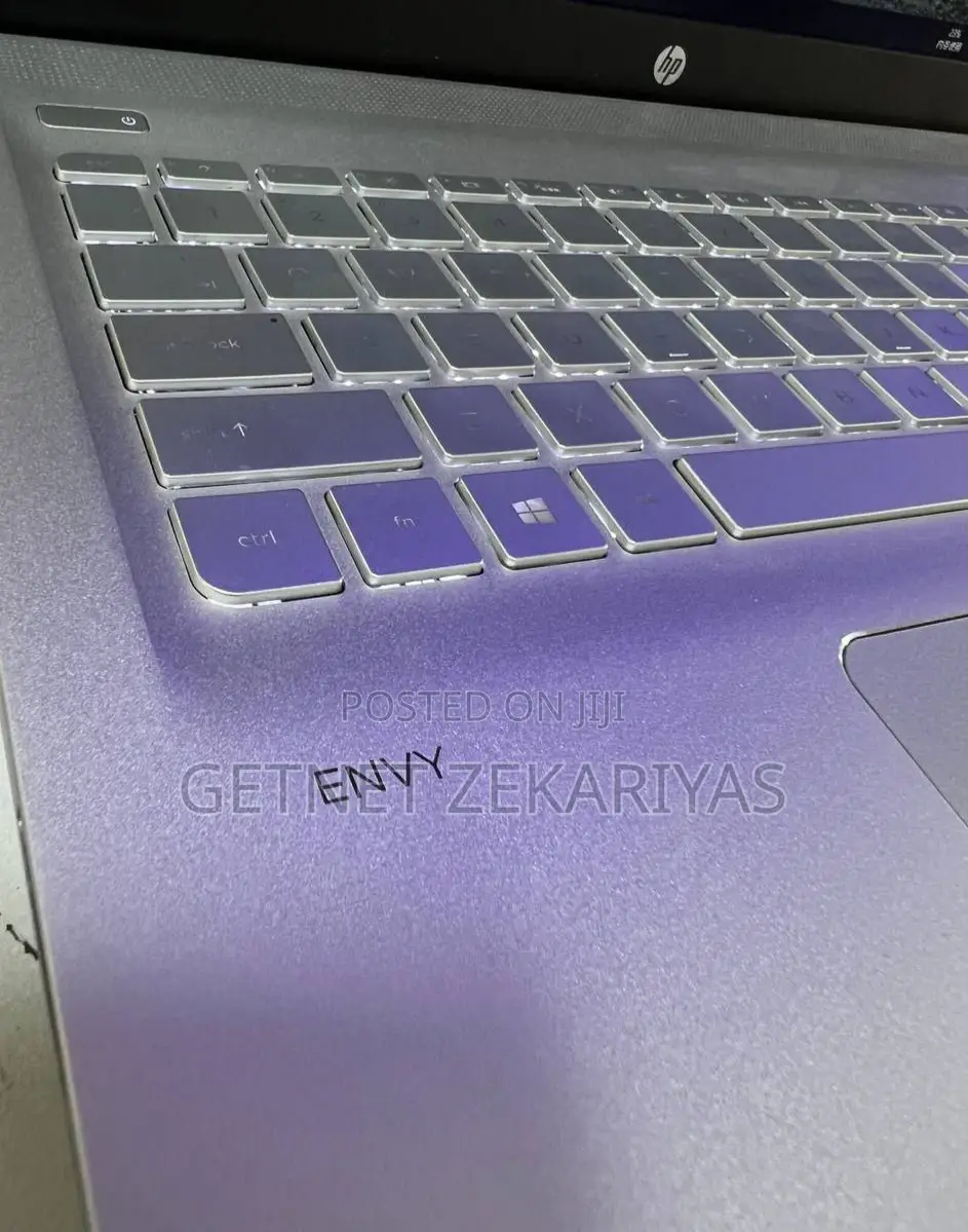 New Laptop HP Envy 15 8GB Intel Core I5 SSD 128GB