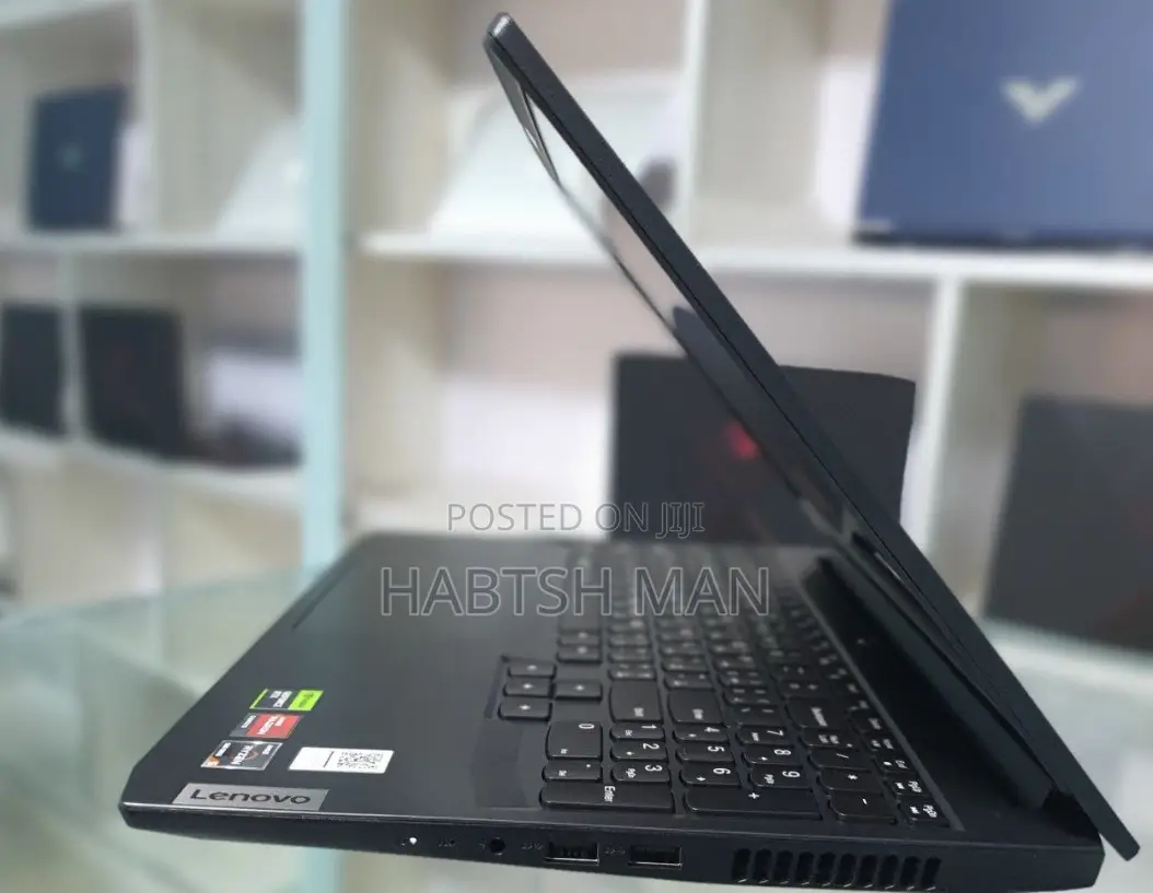 New Laptop Lenovo Ideapad 3 8GB AMD Ryzen 5 SSD 512GB