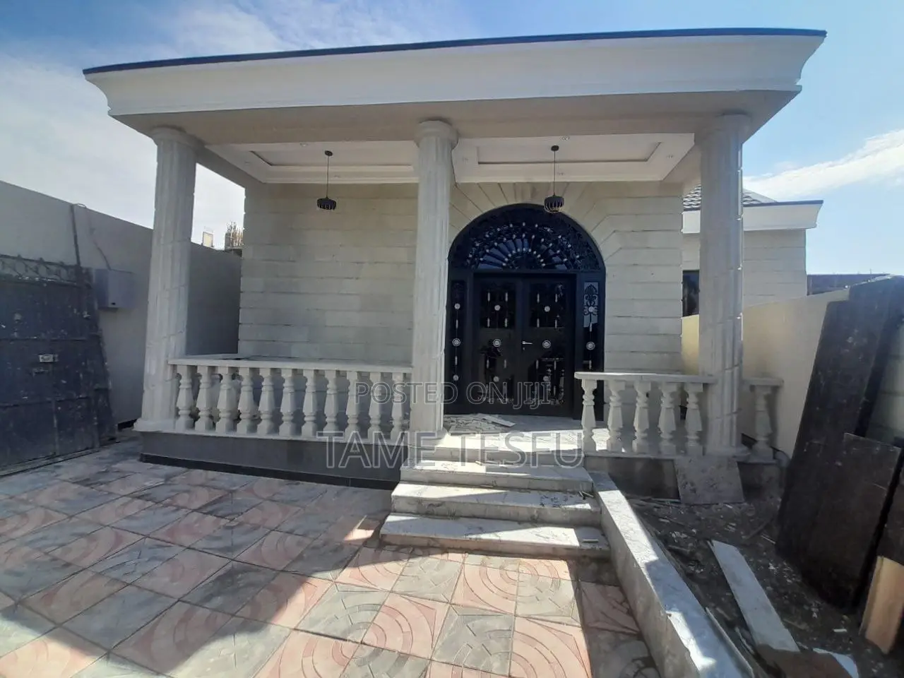 Furnished 2bdrm Villa in Kazanchis, Yeka for sale