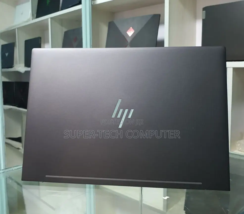 New Laptop HP Envy 15 8GB Intel Core i5 SSD 512GB