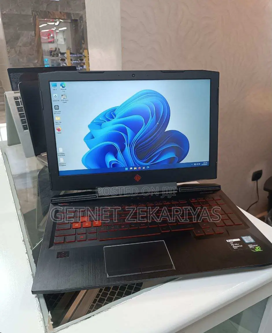 New Laptop HP Omen X 8GB Intel Core I5 SSD 128GB