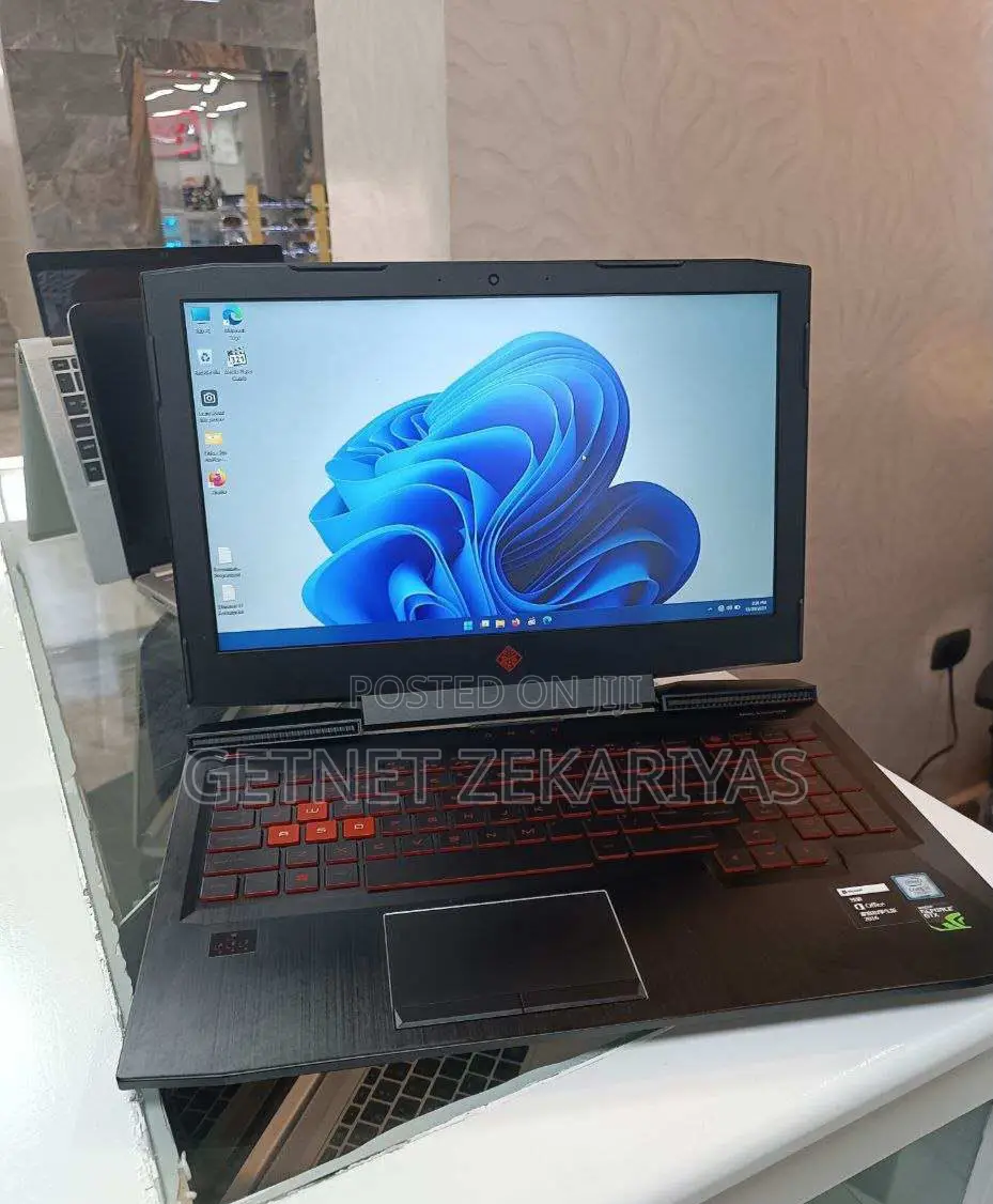 New Laptop HP Omen X 8GB Intel Core I5 SSD 128GB