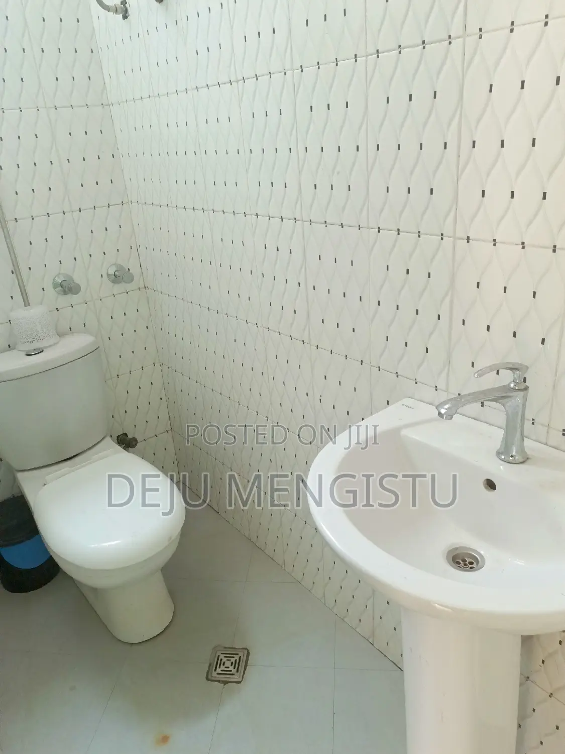 Furnished 5bdrm House in ሰባ ሁለት, Bole for rent