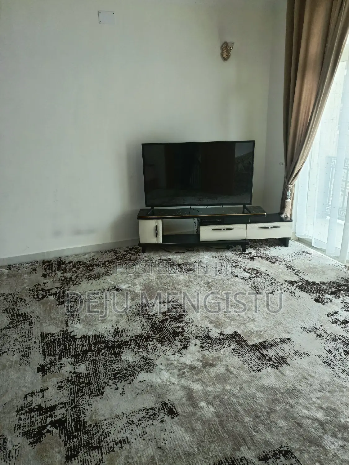 Furnished 5bdrm House in ሰባ ሁለት, Bole for rent