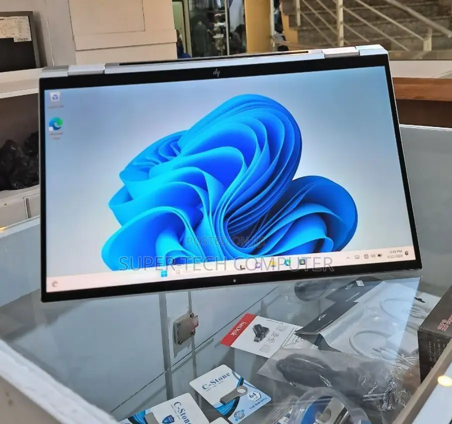 New Laptop HP EliteBook X360 1040 G7 16GB Intel Core I7 SSD 512GB