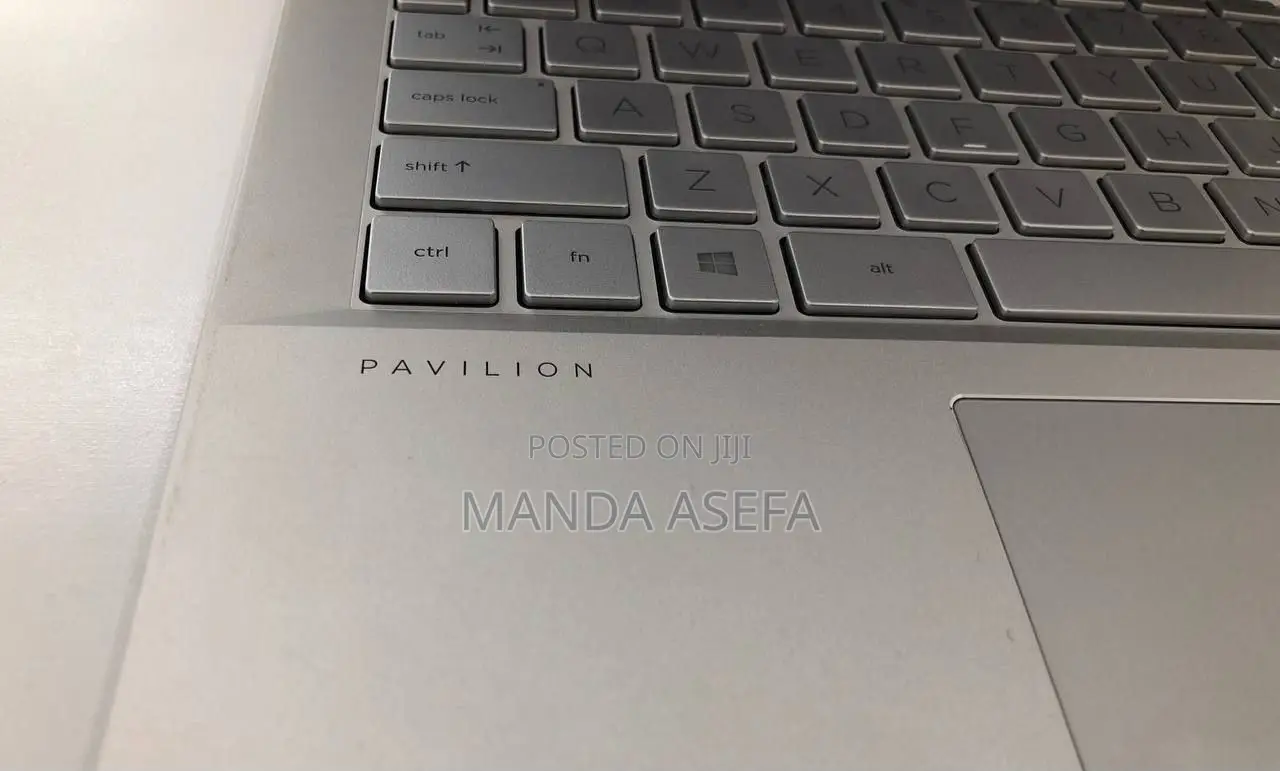 New Laptop HP Pavilion 15 8GB Intel Core I5 SSD 512GB