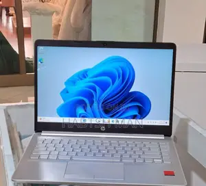 New Laptop HP Stream Notebook 8GB Intel Core I5 HDD 1T