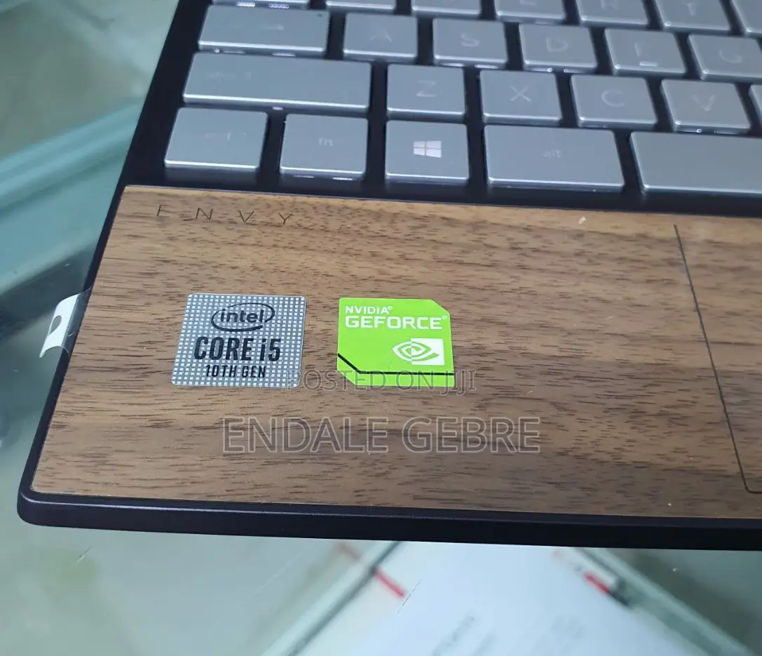 New Laptop HP Envy 14 8GB Intel Core I5 SSD 512GB