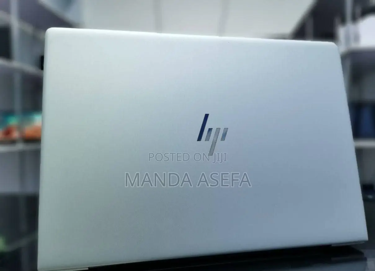 New Laptop HP 16GB AMD Ryzen 5 SSD 512GB