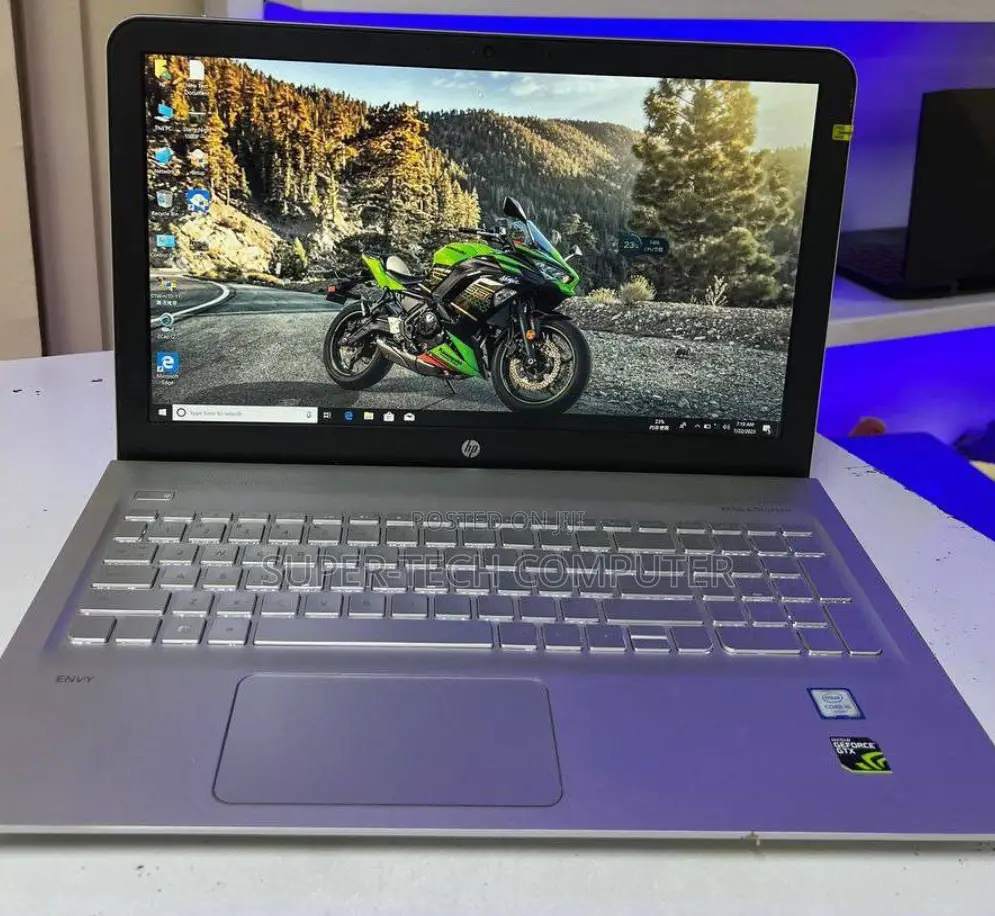 New Laptop HP Envy X2 8GB Intel Core I5 HDD+SSD 640GB